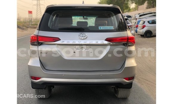 Sayi Imported Toyota Fortuner Other Mota in Import - Dubai a Maseru Sayi Imported Toyota Fortuner Other Mota in Import - Dubai a Maseru