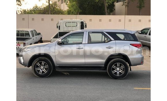 Sayi Imported Toyota Fortuner Other Mota in Import - Dubai a Maseru Sayi Imported Toyota Fortuner Other Mota in Import - Dubai a Maseru