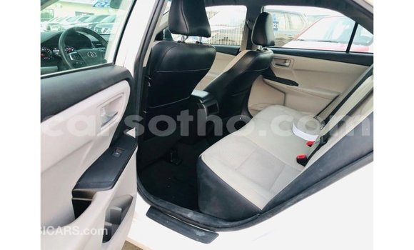 Sayi Imported Toyota Camry White Mota in Import - Dubai a Maseru Sayi Imported Toyota Camry White Mota in Import - Dubai a Maseru