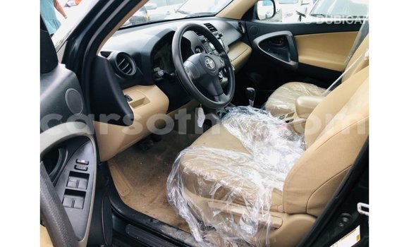 Acheter Import Voiture Toyota 4Runner Noir à Import - Dubai, Maseru Acheter Import Voiture Toyota 4Runner Noir à Import - Dubai, Maseru