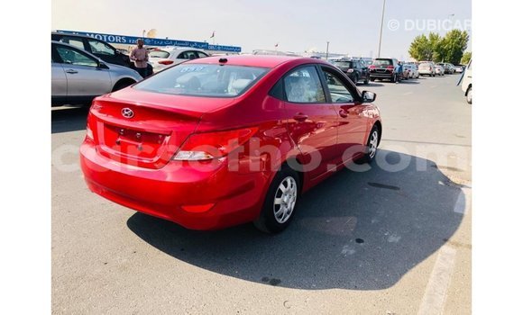 Acheter Import Voiture Hyundai Accent Rouge à Import - Dubai, Maseru Acheter Import Voiture Hyundai Accent Rouge à Import - Dubai, Maseru