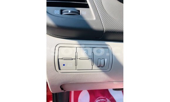 Acheter Import Voiture Hyundai Accent Rouge à Import - Dubai, Maseru Acheter Import Voiture Hyundai Accent Rouge à Import - Dubai, Maseru