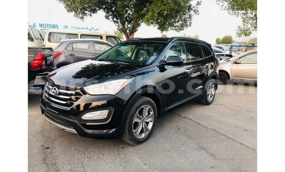Sayi Imported Hyundai Santa Fe Black Mota in Import - Dubai a Maseru Sayi Imported Hyundai Santa Fe Black Mota in Import - Dubai a Maseru