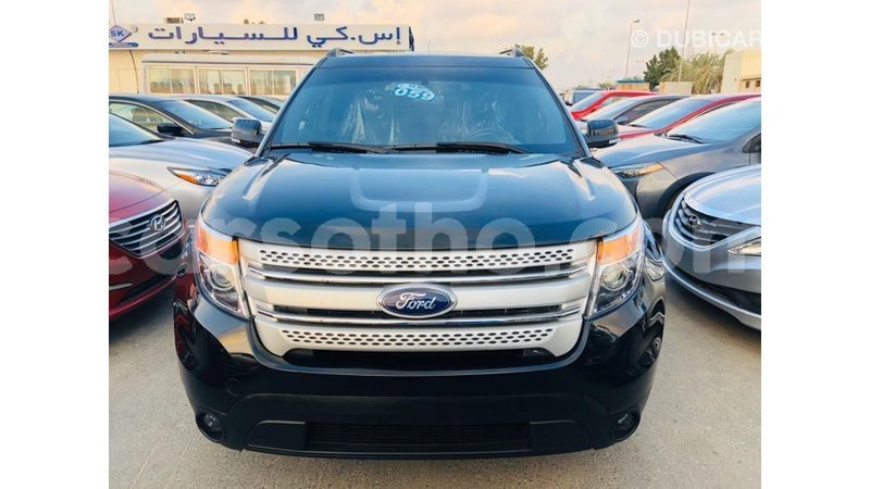 Big with watermark ford explorer maseru import dubai 18954