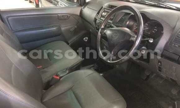 اشتري مستعمل Toyota Hilux White سيارة في Maseru في Maseru اشتري مستعمل Toyota Hilux White سيارة في Maseru في Maseru