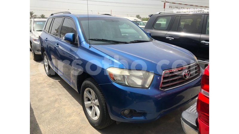 Big with watermark toyota highlander maseru import dubai 18957