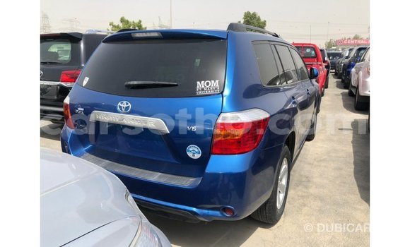 Acheter Import Voiture Toyota Highlander Bleu à Import - Dubai, Maseru Acheter Import Voiture Toyota Highlander Bleu à Import - Dubai, Maseru
