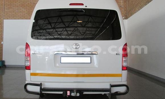 اشتري مستعمل Toyota Hiace White سيارة في Maseru في Maseru اشتري مستعمل Toyota Hiace White سيارة في Maseru في Maseru