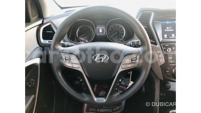 Big with watermark hyundai santa fe maseru import dubai 18958