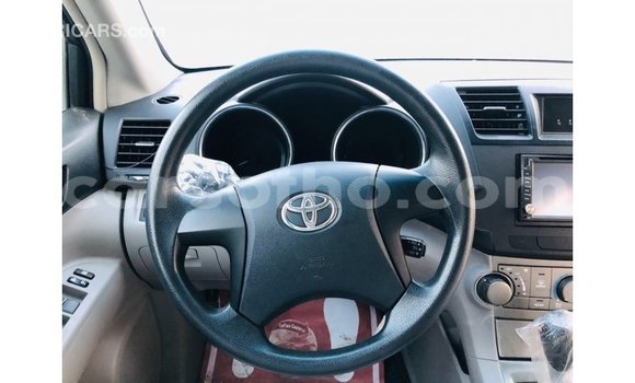 Sayi Imported Toyota Highlander Other Mota in Import - Dubai a Maseru Sayi Imported Toyota Highlander Other Mota in Import - Dubai a Maseru