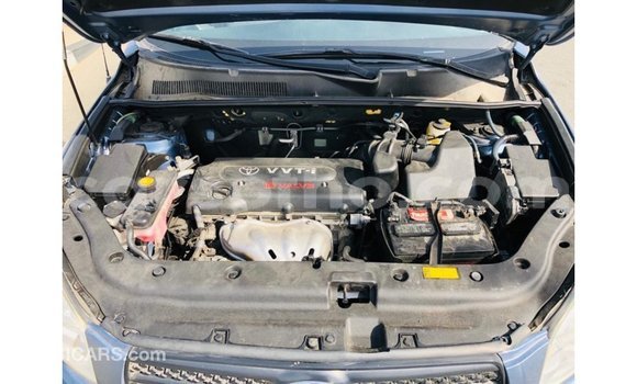 Acheter Import Voiture Toyota 4Runner Bleu à Import - Dubai, Maseru Acheter Import Voiture Toyota 4Runner Bleu à Import - Dubai, Maseru