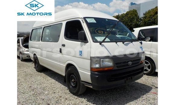 اشتري Imported Toyota Hiace White سيارة في Import - Dubai في Maseru اشتري Imported Toyota Hiace White سيارة في Import - Dubai في Maseru
