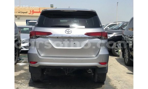 Sayi Imported Toyota Fortuner Other Mota in Import - Dubai a Maseru Sayi Imported Toyota Fortuner Other Mota in Import - Dubai a Maseru