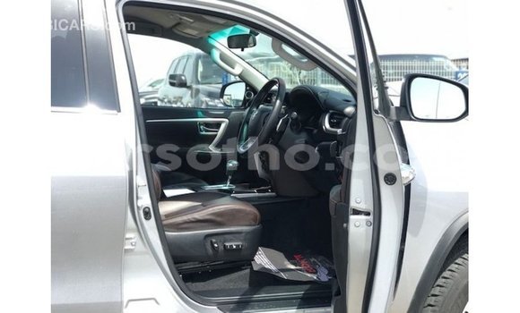 Sayi Imported Toyota Fortuner Other Mota in Import - Dubai a Maseru Sayi Imported Toyota Fortuner Other Mota in Import - Dubai a Maseru