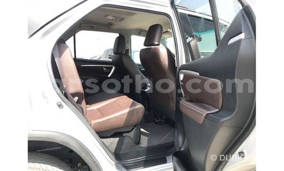 Sayi Imported Toyota Fortuner Other Mota in Import - Dubai a Maseru Sayi Imported Toyota Fortuner Other Mota in Import - Dubai a Maseru