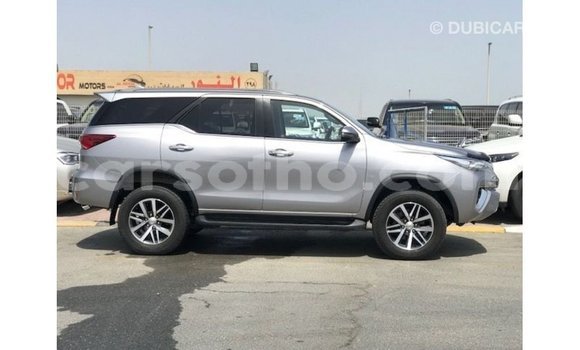 Sayi Imported Toyota Fortuner Other Mota in Import - Dubai a Maseru Sayi Imported Toyota Fortuner Other Mota in Import - Dubai a Maseru