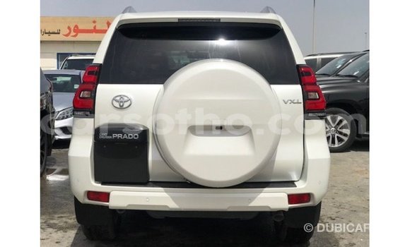 Sayi Imported Toyota Prado White Mota in Import - Dubai a Maseru Sayi Imported Toyota Prado White Mota in Import - Dubai a Maseru