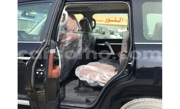 اشتري Imported Toyota Land Cruiser Black سيارة في Import - Dubai في Maseru اشتري Imported Toyota Land Cruiser Black سيارة في Import - Dubai في Maseru