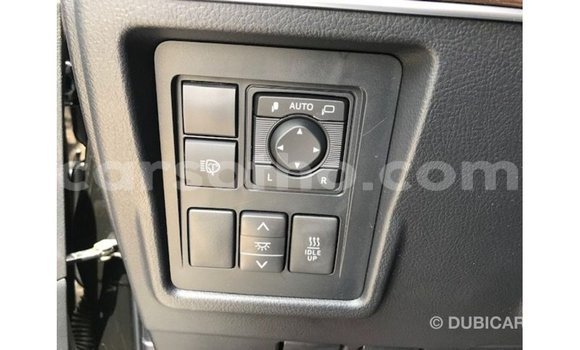 Sayi Imported Toyota Prado Black Mota in Import - Dubai a Maseru Sayi Imported Toyota Prado Black Mota in Import - Dubai a Maseru