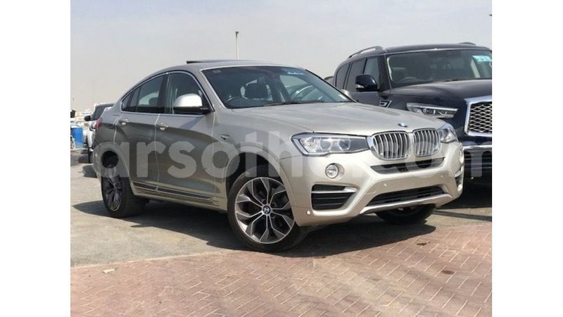 Big with watermark bmw x4 maseru import dubai 18984