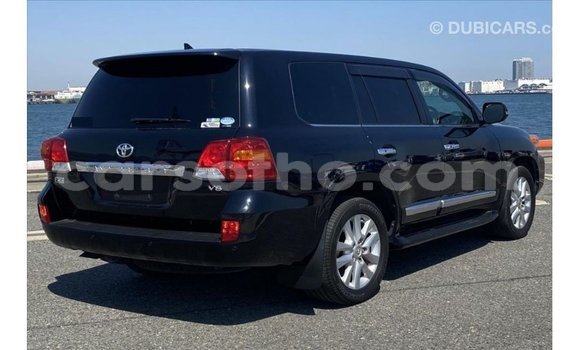 اشتري Imported Toyota Land Cruiser Black سيارة في Import - Dubai في Maseru اشتري Imported Toyota Land Cruiser Black سيارة في Import - Dubai في Maseru