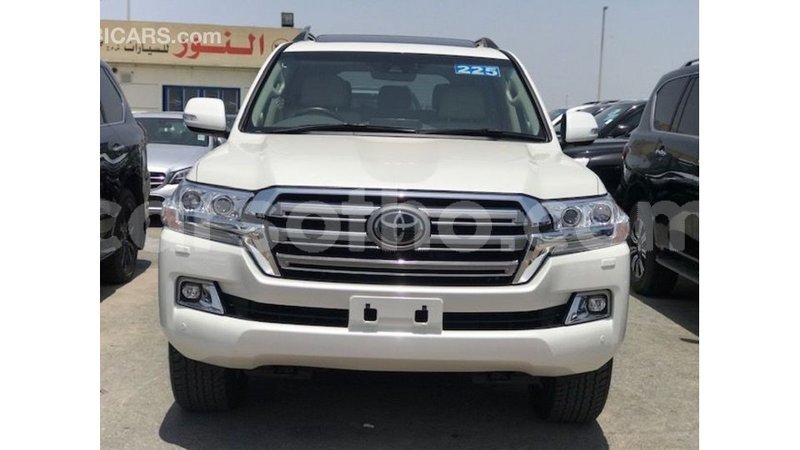 Big with watermark toyota land cruiser maseru import dubai 18989