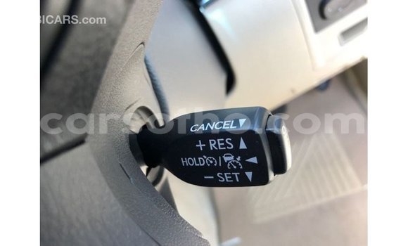 Buy Import Toyota Land Cruiser White Car in Import - Dubai in Maseru Buy Import Toyota Land Cruiser White Car in Import - Dubai in Maseru