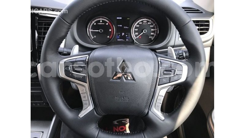 Big with watermark mitsubishi i maseru import dubai 18991