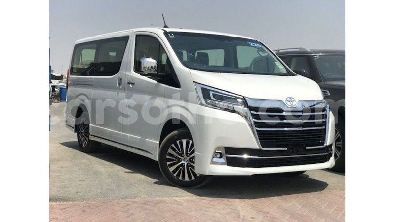 Big with watermark toyota granvia maseru import dubai 18992