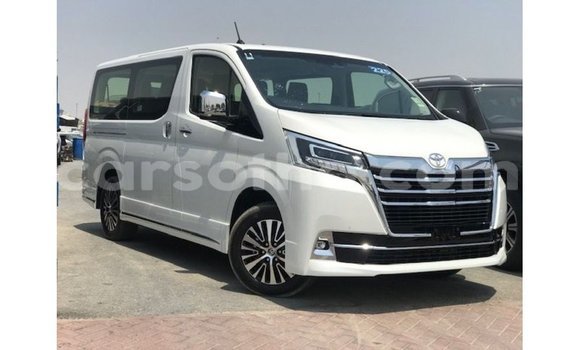 اشتري Imported Toyota Granvia White سيارة في Import - Dubai في Maseru اشتري Imported Toyota Granvia White سيارة في Import - Dubai في Maseru