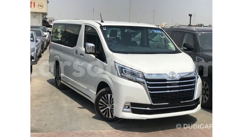 Big with watermark toyota granvia maseru import dubai 18992