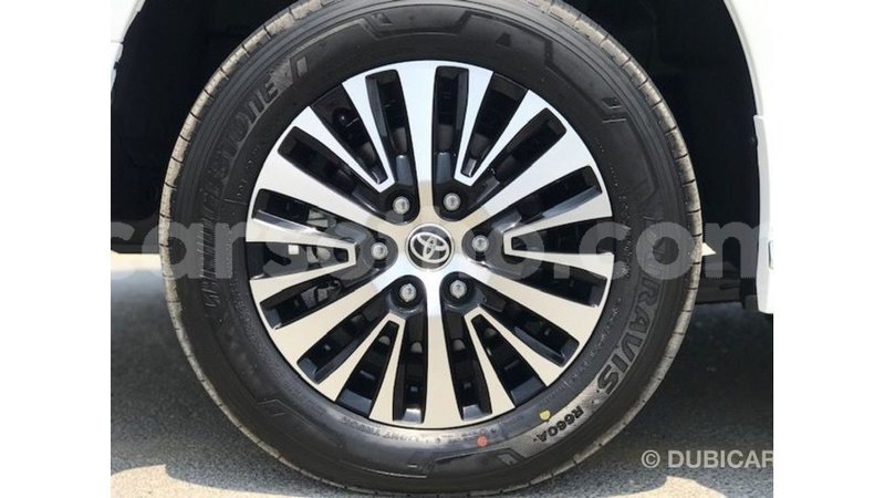 Big with watermark toyota granvia maseru import dubai 18992