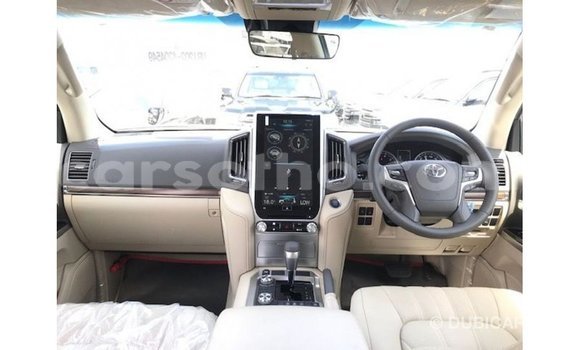 Buy Import Toyota Land Cruiser Black Car in Import - Dubai in Maseru Buy Import Toyota Land Cruiser Black Car in Import - Dubai in Maseru
