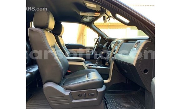 Buy Import Ford Club Wagon Black Car in Import - Dubai in Maseru Buy Import Ford Club Wagon Black Car in Import - Dubai in Maseru