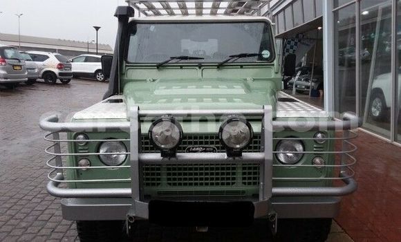 Acheter Occasion Voiture Land Rover Defender Vert à Maputsoa, Leribe Acheter Occasion Voiture Land Rover Defender Vert à Maputsoa, Leribe