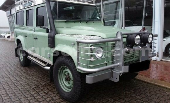 Acheter Occasion Voiture Land Rover Defender Vert à Maputsoa, Leribe Acheter Occasion Voiture Land Rover Defender Vert à Maputsoa, Leribe
