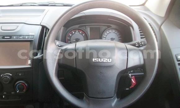 اشتري مستعمل Isuzu KB White سيارة في Butha Buthe في Butha-Buthe اشتري مستعمل Isuzu KB White سيارة في Butha Buthe في Butha-Buthe