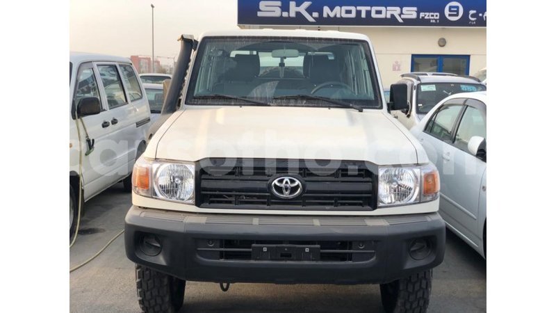 Big with watermark toyota land cruiser maseru import dubai 19007