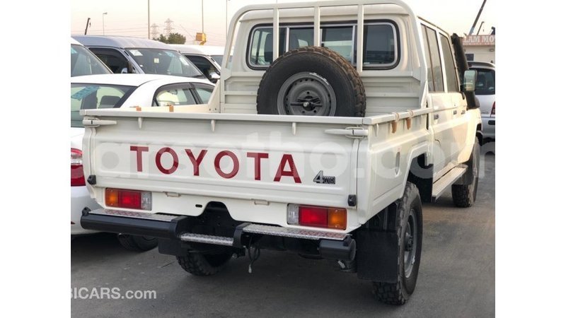 Big with watermark toyota land cruiser maseru import dubai 19007