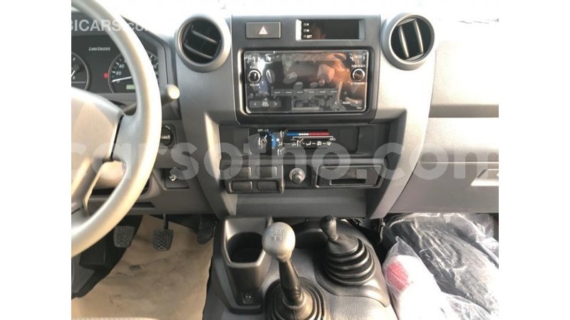 Big with watermark toyota land cruiser maseru import dubai 19007