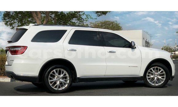 Sayi Imported Dodge Durango White Mota in Import - Dubai a Maseru Sayi Imported Dodge Durango White Mota in Import - Dubai a Maseru