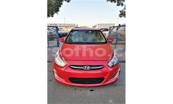 Sayi Imported Hyundai Accent Red Mota in Import - Dubai a Maseru Sayi Imported Hyundai Accent Red Mota in Import - Dubai a Maseru