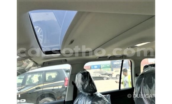اشتري Imported Toyota Land Cruiser White سيارة في Import - Dubai في Maseru اشتري Imported Toyota Land Cruiser White سيارة في Import - Dubai في Maseru