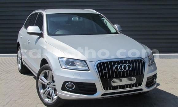 اشتري مستعمل Audi Q5 Silver سيارة في Butha Buthe في Butha-Buthe اشتري مستعمل Audi Q5 Silver سيارة في Butha Buthe في Butha-Buthe