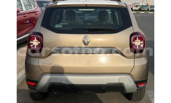اشتري Imported Renault Duster Beige سيارة في Import - Dubai في Maseru اشتري Imported Renault Duster Beige سيارة في Import - Dubai في Maseru