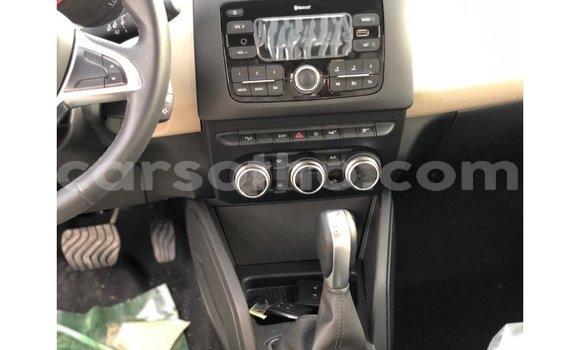 اشتري Imported Renault Duster Beige سيارة في Import - Dubai في Maseru اشتري Imported Renault Duster Beige سيارة في Import - Dubai في Maseru