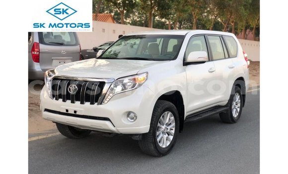 Sayi Imported Toyota Prado White Mota in Import - Dubai a Maseru Sayi Imported Toyota Prado White Mota in Import - Dubai a Maseru