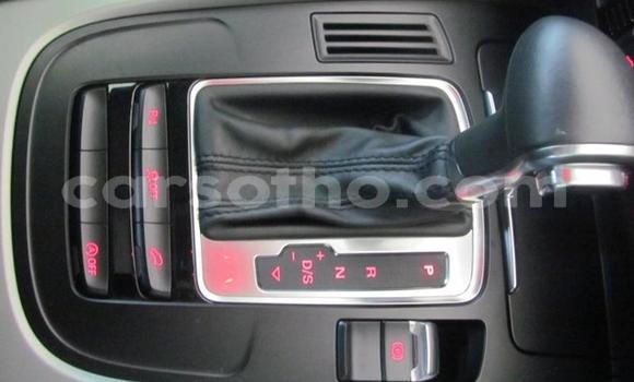 اشتري مستعمل Audi Q5 Silver سيارة في Butha Buthe في Butha-Buthe اشتري مستعمل Audi Q5 Silver سيارة في Butha Buthe في Butha-Buthe