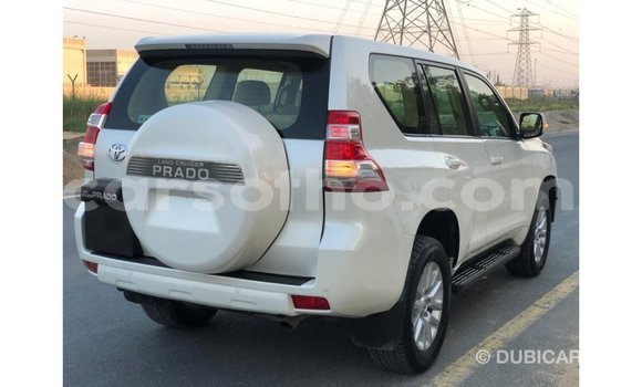 Sayi Imported Toyota Prado White Mota in Import - Dubai a Maseru Sayi Imported Toyota Prado White Mota in Import - Dubai a Maseru
