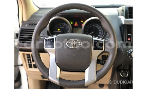Sayi Imported Toyota Prado White Mota in Import - Dubai a Maseru Sayi Imported Toyota Prado White Mota in Import - Dubai a Maseru